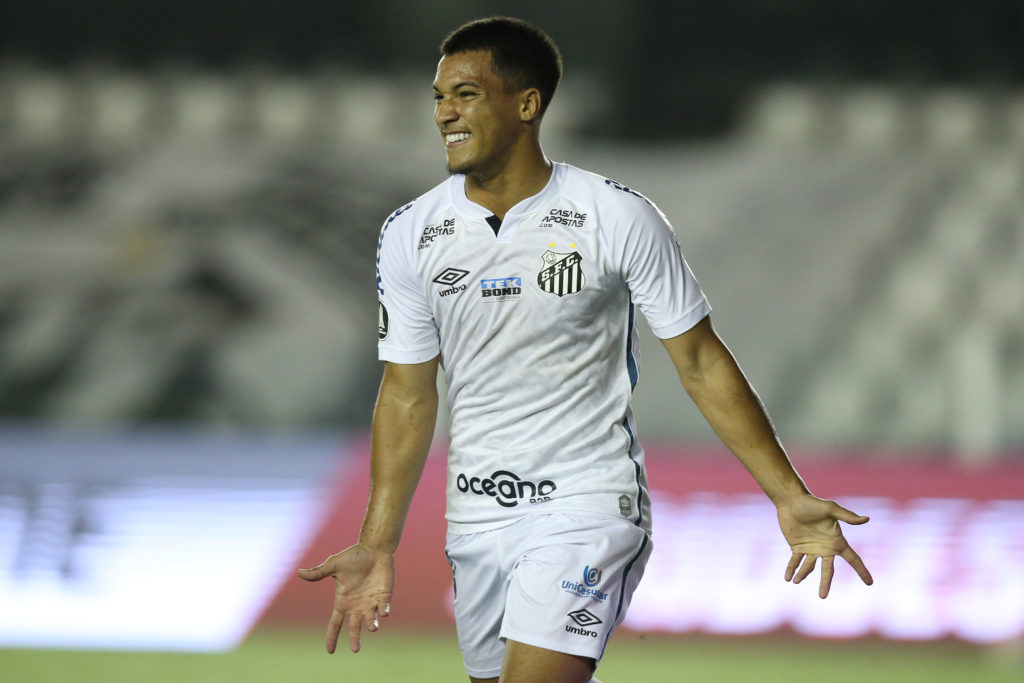 Santos v Defensa y Justicia - Copa CONMEBOL Libertadores 2020